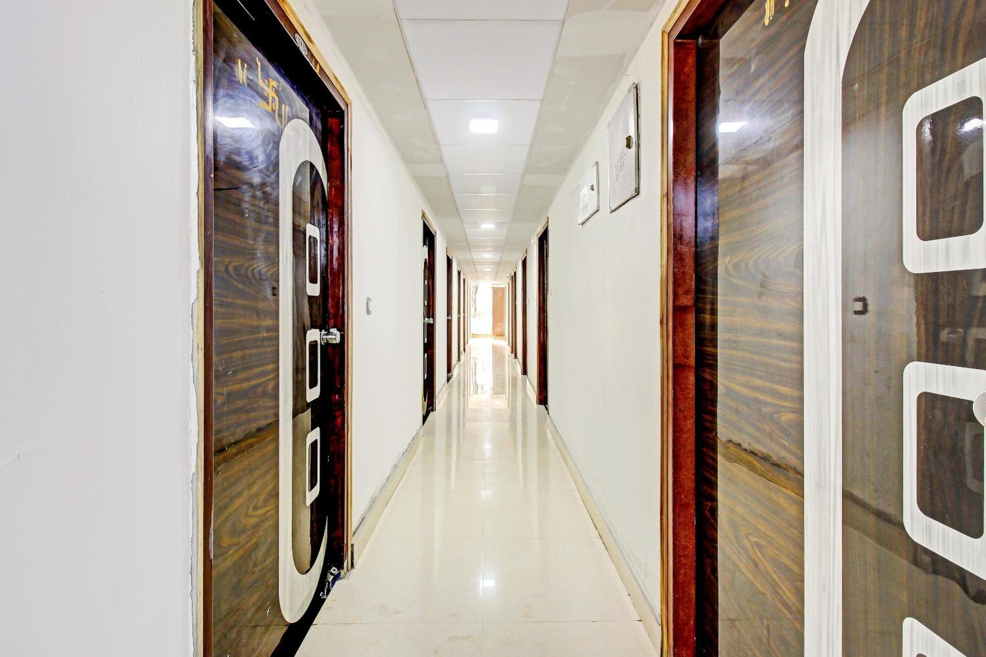 Hotel O Adhin Residency Хидерабад Екстериор снимка